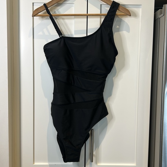 Blooming Jelly One Shoulder Slimming Black One Piece Swimsuit w/ Sheer Panels - Picture 6 of 12